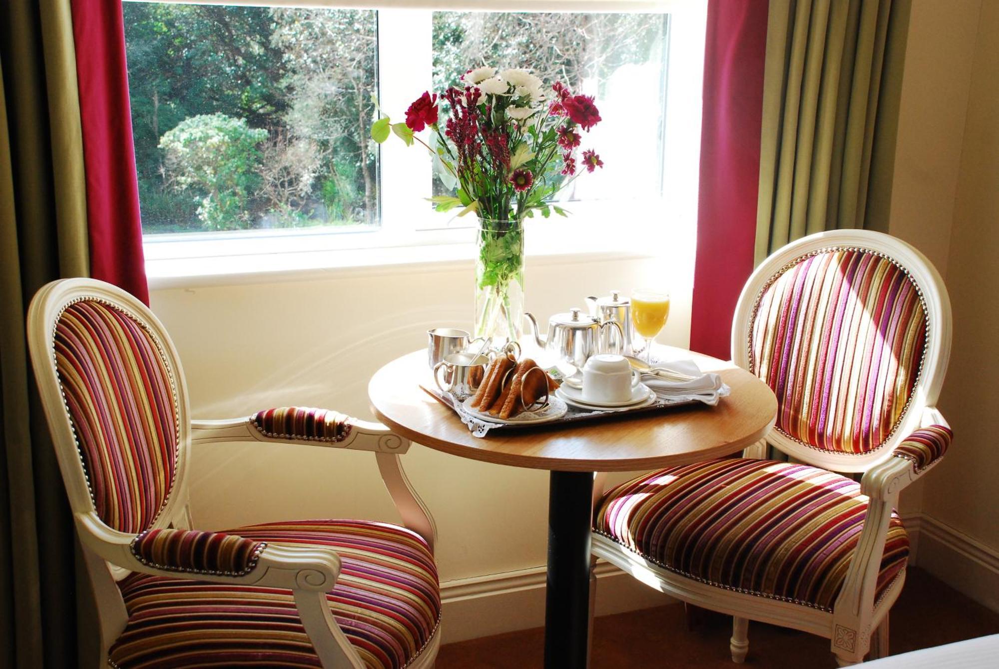 Casey'S Hotel Glengarriff Room photo